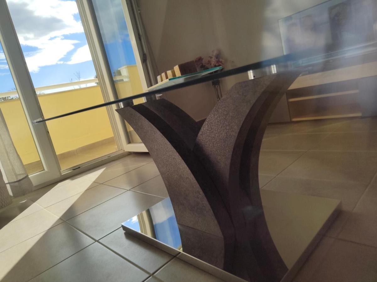 Anastasia Apartment Kavala Bagian luar foto